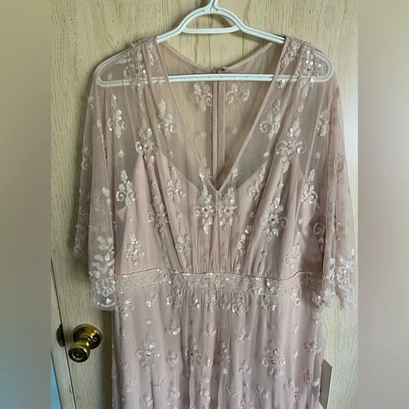 MAC DUGGAL Blush Pink V Neck Flounce Sleeve Embellished Mesh Gown Sz 18 NWT 9144 - Picture 4 of 15
